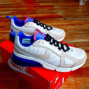 NIKE: AIR MAX 270 FUTURA PREMIUM.